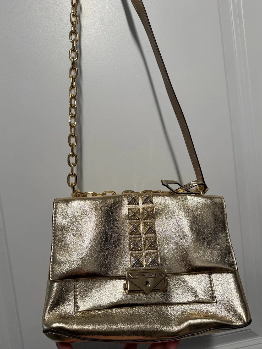 NWT Michael Kors Cece Medium Pale Gold Studded Chain Shoulder Crossbody Bag